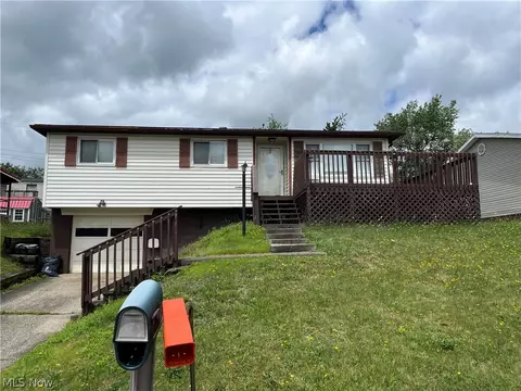 74 Ridgeland Dr, Toronto, OH 43964
