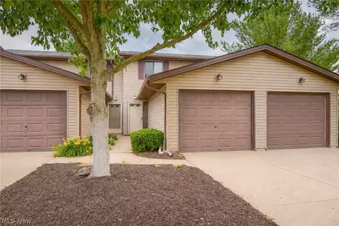 110 Greenwich Rd #3, Seville, OH 44273