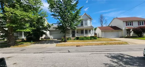 10705 Englewood Ave, Cleveland, OH 44108