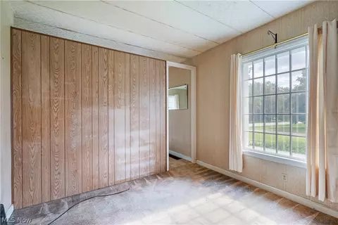 Bedroom - 75 E South Range Rd, North Lima, OH 44452 photo 1 of 7