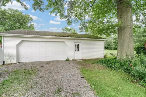 Exterior - 75 E South Range Rd, North Lima, OH 44452 photo 9 of 12