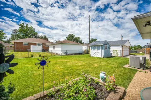 30892 Harrison Rd, Wickliffe, OH 44092 photo 41