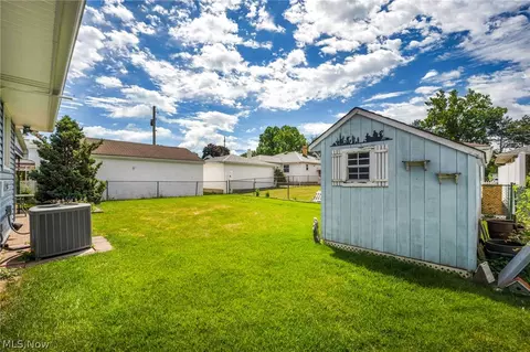30892 Harrison Rd, Wickliffe, OH 44092 photo 42