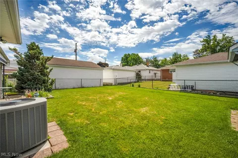 30892 Harrison Rd, Wickliffe, OH 44092 photo 43