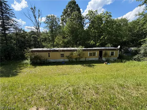 2799 Johnstown Rd NE, Dover, OH 44622