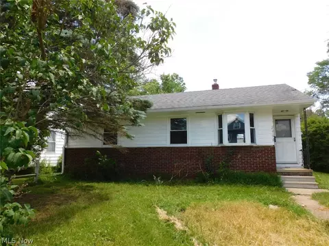 2908 Columbus Ave, Ashtabula, OH 44004