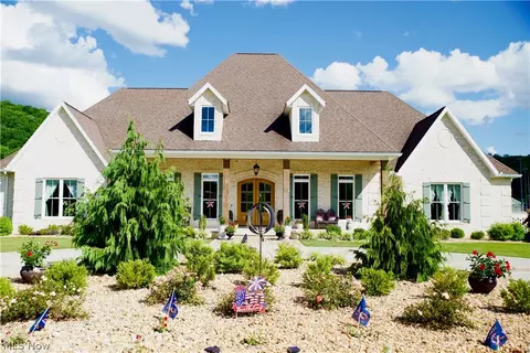 55 Mallard Ln, Saint Marys, WV 26170