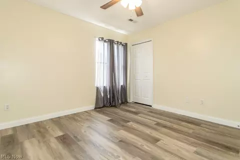 Bedroom - 1565 Douglas Rd, Wickliffe, OH 44092 photo 11 of 13