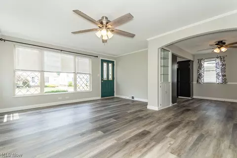 Living - 1565 Douglas Rd, Wickliffe, OH 44092 photo 1 of 12
