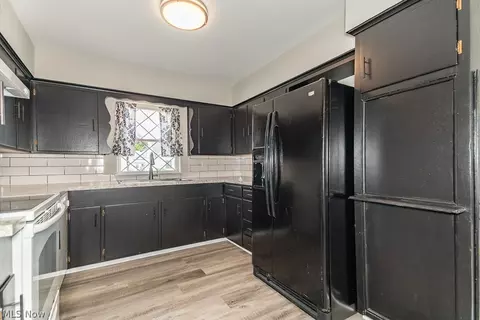 Kitchen - 1565 Douglas Rd, Wickliffe, OH 44092 photo 1 of 3