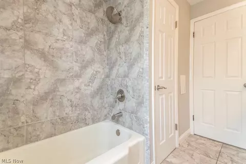 Bath - 1565 Douglas Rd, Wickliffe, OH 44092 photo 4 of 4