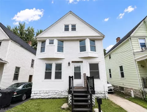 3916 Mapledale Ave, Cleveland, OH 44109