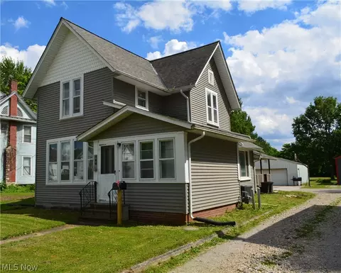 166 E Main St, New London, OH 44851