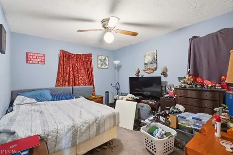 655 E 266th St, Euclid, OH 44132 photo 13