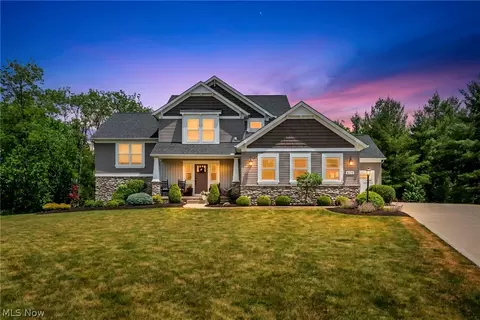 4079 Deer Lake Dr, Medina, OH 44256