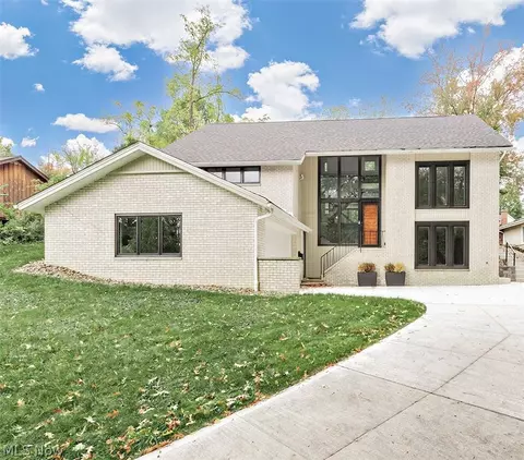20601 Shelburne Rd, Shaker Heights, OH 44122