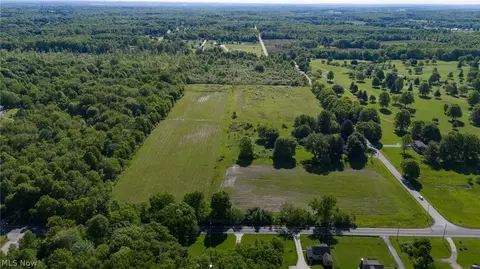 Villa Marie Road, Lowellville, OH 44436