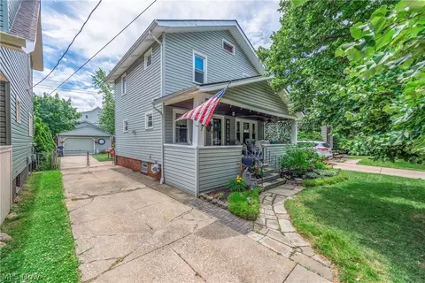 2305 Portman Ave, Cleveland, OH 44109