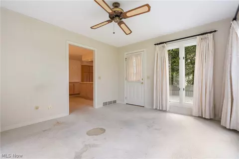 2240 Devonshire Dr NW, Canton, OH 44708 photo 14