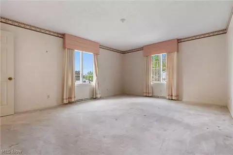2240 Devonshire Dr NW, Canton, OH 44708 photo 15