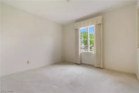 2240 Devonshire Dr NW, Canton, OH 44708 photo 26