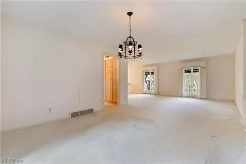 2240 Devonshire Dr NW, Canton, OH 44708 photo 7