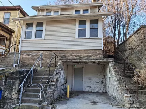 909 Bradshaw Ave, East Liverpool, OH 43920