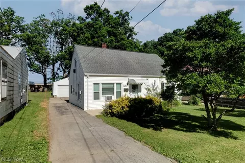 434 Winchester Ave, Youngstown, OH 44509