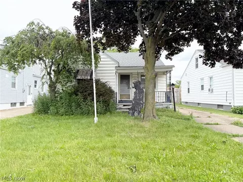 1361 Leavitt Rd, Lorain, OH 44052