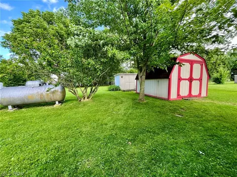 443 Morgan Ct, Lagrange, OH 44050 photo 23