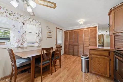 443 Morgan Ct, Lagrange, OH 44050 photo 5
