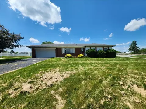 80 Kings Dr, Steubenville, OH 43952