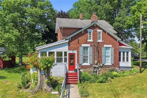 5582 S Ridge Rd, Madison, OH 44057