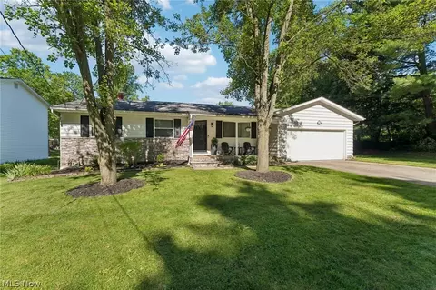432 Mackinaw Ave, Fairlawn, OH 44333