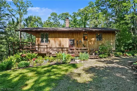 2216 N Medina Line Rd, Akron, OH 44333