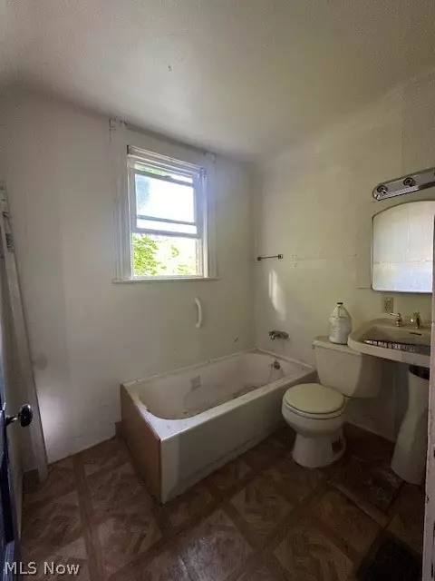2144 Beech Ave, Lorain, OH 44052 photo 4