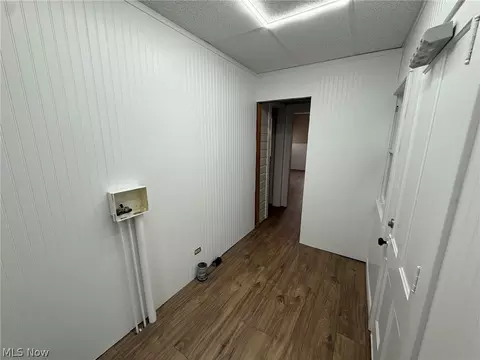 Entry Way - 520 E 4th St, Dover, OH 44622 photo 2 of 2