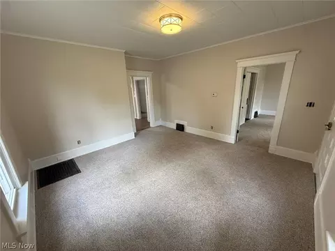 520 E 4th St, Dover, OH 44622 photo 9