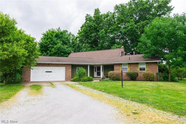 11861 Hidden Lake Dr, Marshallville, OH 44645