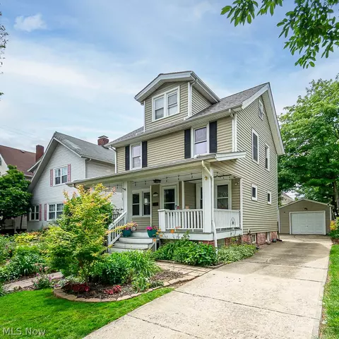 2222 Wyandotte Ave, Lakewood, OH 44107