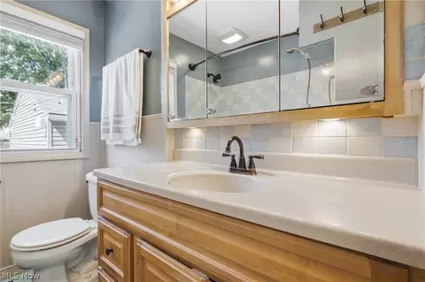 Bath - 10860 Aaron Dr, Parma, OH 44130 photo 1 of 3