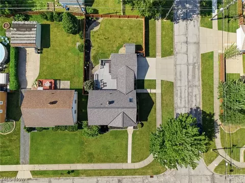 View/Area - 10860 Aaron Dr, Parma, OH 44130 photo 1 of 4