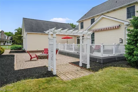 Exterior - 548 Appomattox Ct, Lagrange, OH 44050 photo 8 of 12