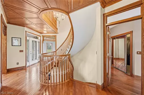 Entry Way - 548 Appomattox Ct, Lagrange, OH 44050 photo 1 of 6