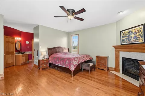 Bedroom - 548 Appomattox Ct, Lagrange, OH 44050 photo 2 of 6