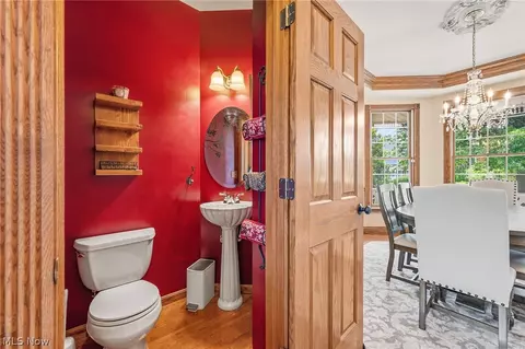 Entry Way - 548 Appomattox Ct, Lagrange, OH 44050 photo 5 of 6