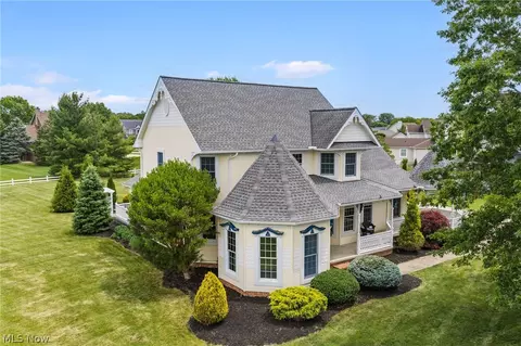 Exterior - 548 Appomattox Ct, Lagrange, OH 44050 photo 4 of 12