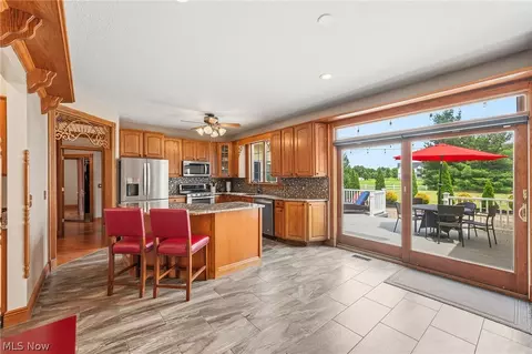 Kitchen - 548 Appomattox Ct, Lagrange, OH 44050 photo 1 of 3
