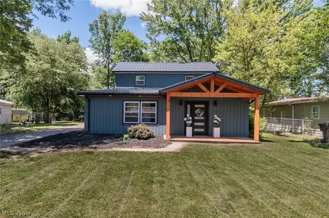 35032 East Rd, Grafton, OH 44044