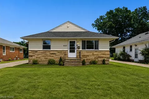 4557 W 223rd St, Fairview Park, OH 44126